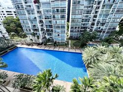 The Esta (D15), Condominium #527977011